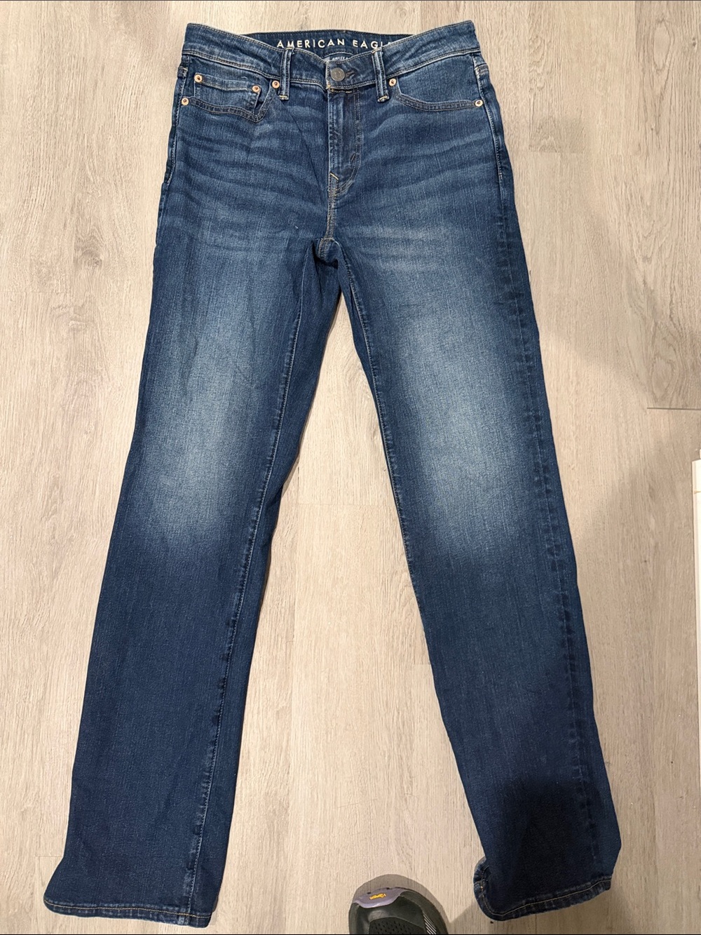 American Eagle Outfitters Men's Faded Indigo Straight Jeans